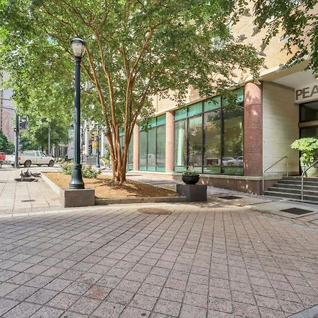 1 Bedroom Downtown Condo Amazing Location*Self Check-In** Атланта Екстер'єр фото
