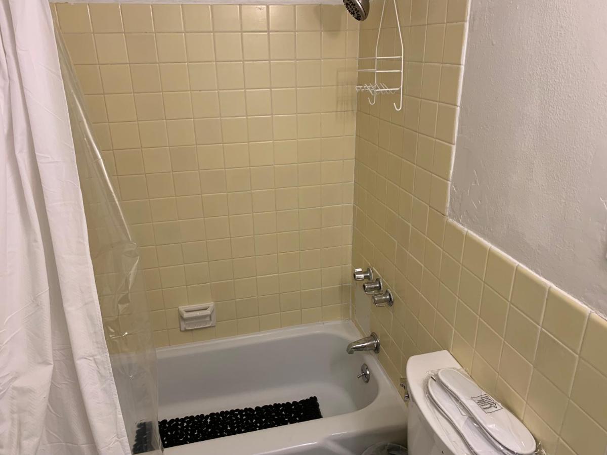 1 Bedroom Downtown Condo Amazing Location*Self Check-In** Атланта Екстер'єр фото