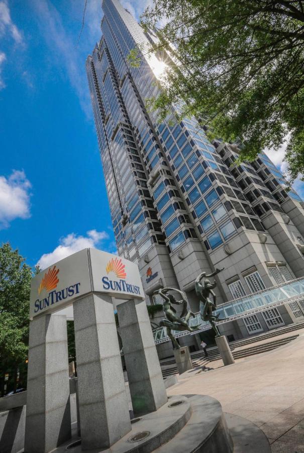 1 Bedroom Downtown Condo Amazing Location*Self Check-In** Атланта Екстер'єр фото