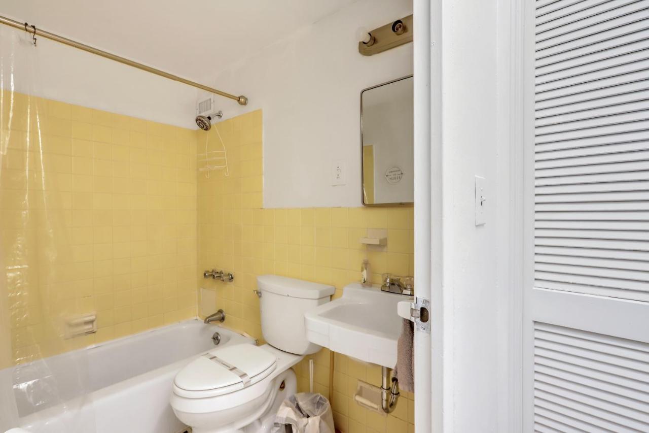 1 Bedroom Downtown Condo Amazing Location*Self Check-In** Атланта Екстер'єр фото